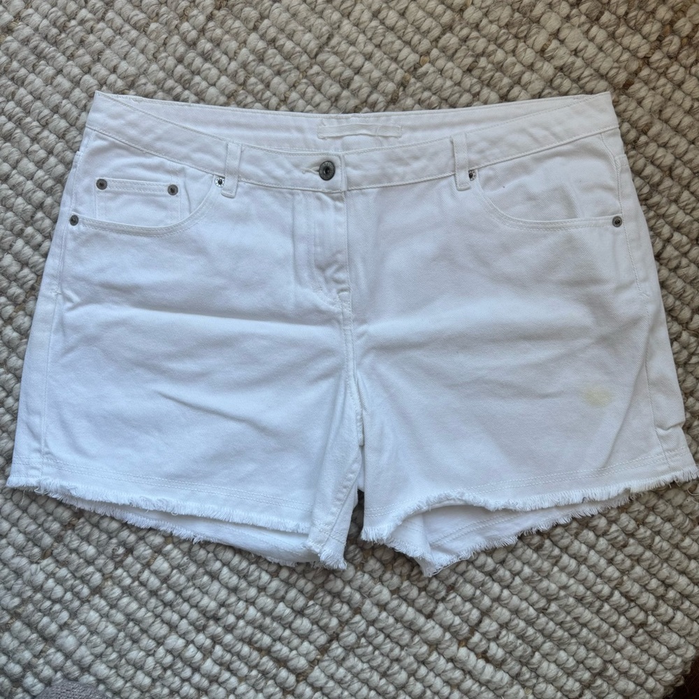Wrap London.  Classic White Jean Shorts for Women